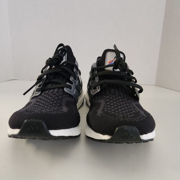 adidas Ultraboost DNA Black/Iron Metallic/Carbon 7 D (M)